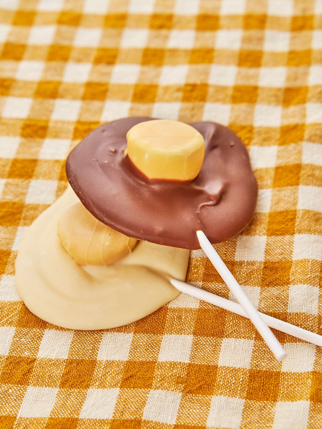 White Chocolate 'Fried Egg' Lolly