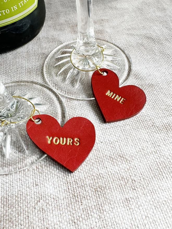 A romantic evening with these red heart glass charms