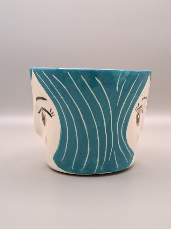 Blue side view cup