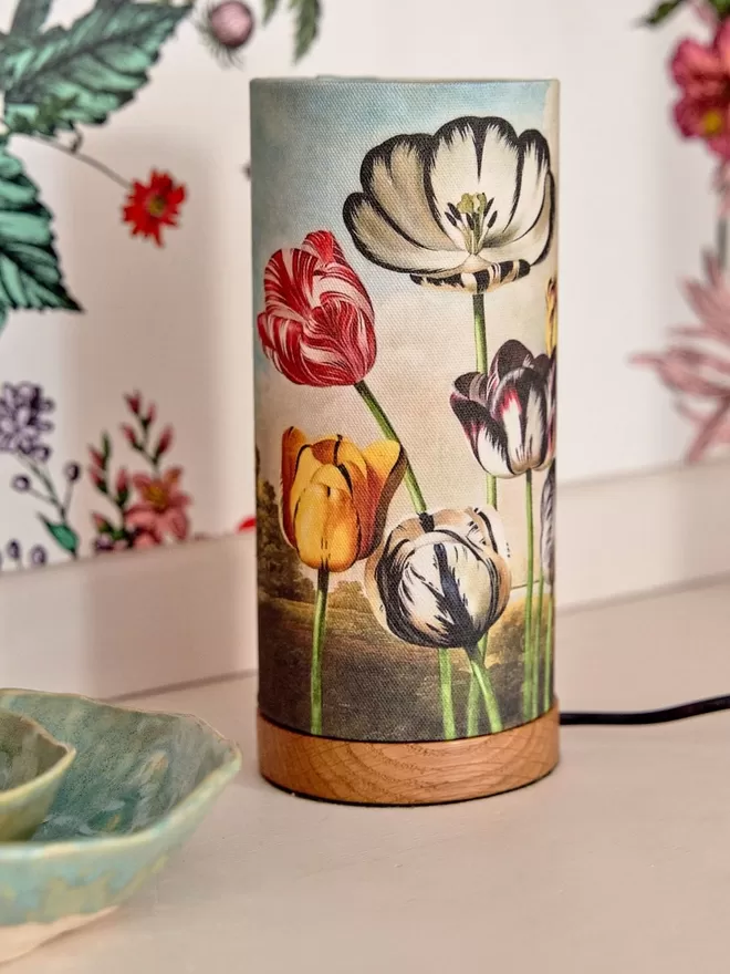 Handmade lamp with old master dutch tulip fabric