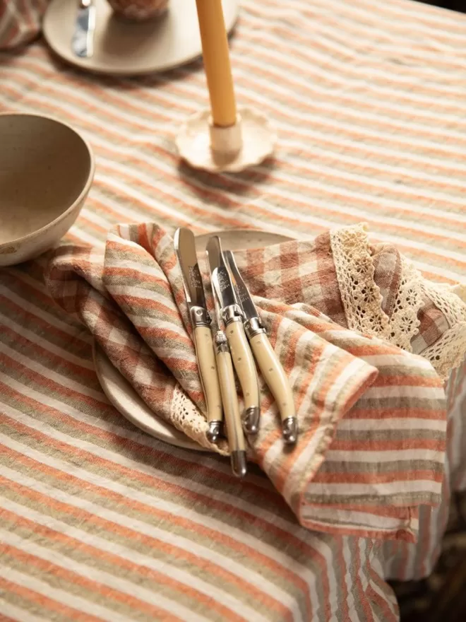 x2 Linen Napkins In Florence