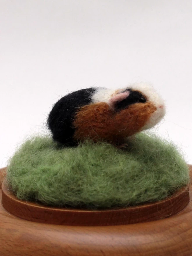 Needle-felted guinea pig sculpture-right side