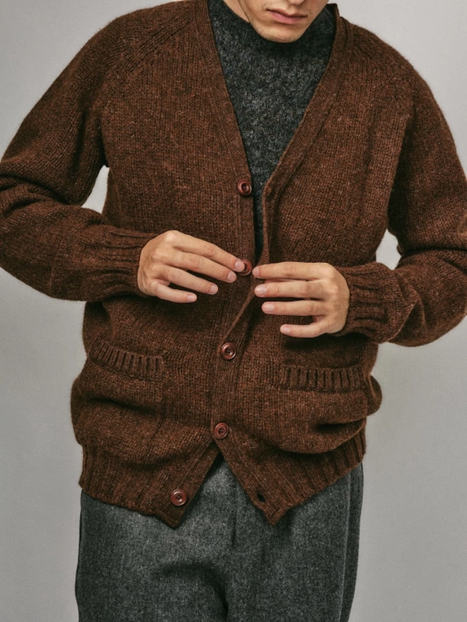 Aven Cardigan Supersoft Wool Coffee