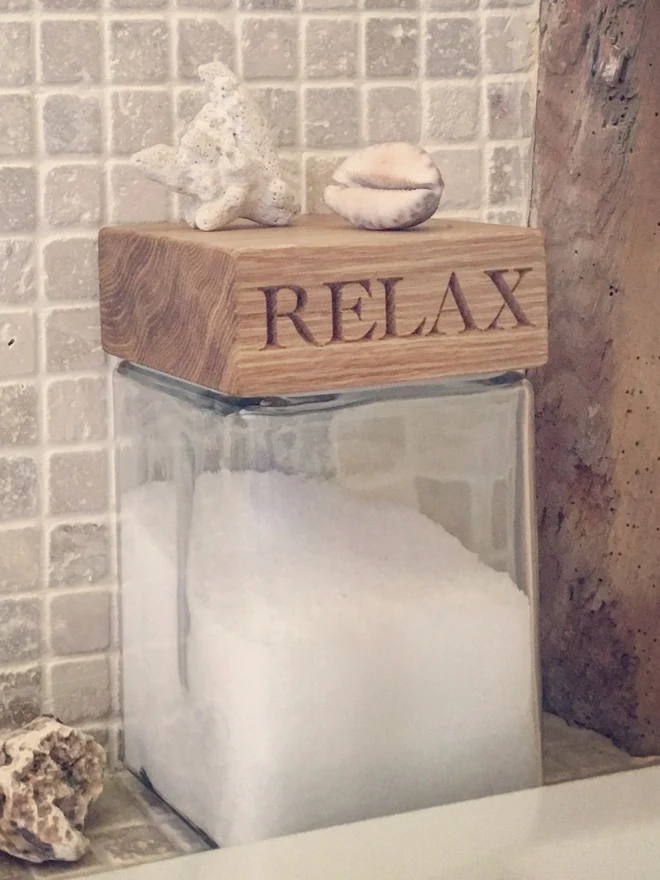 Oak 'Relax' Jar