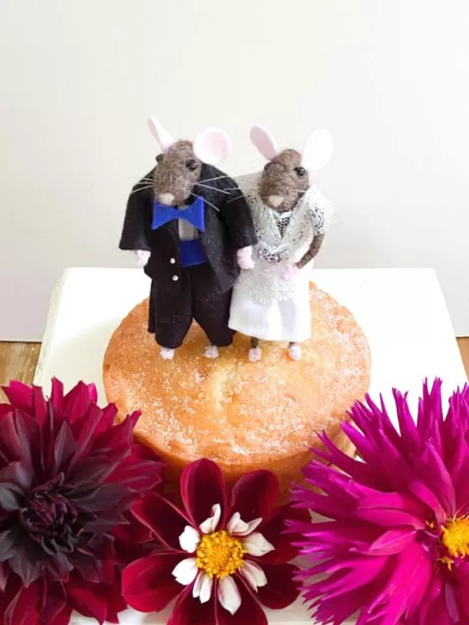 Wedding Cake Topper Mice