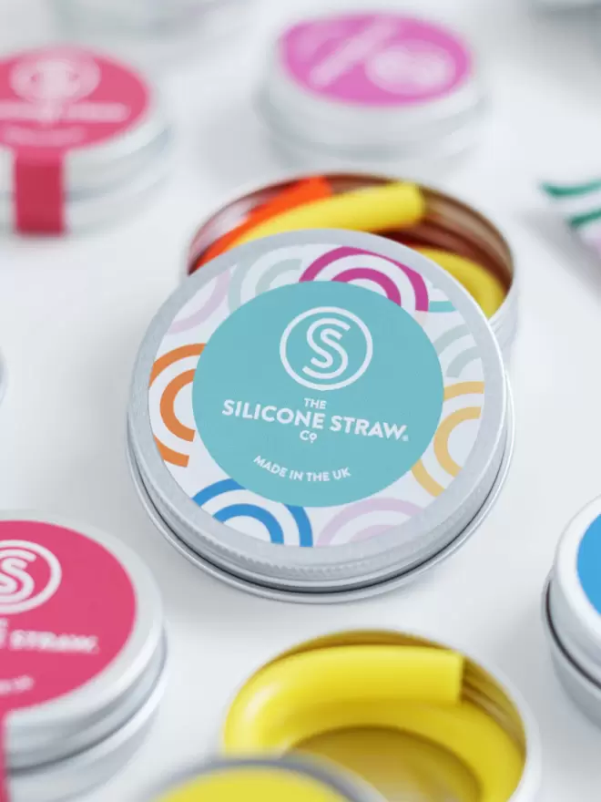 Silicone straws in a handy tin