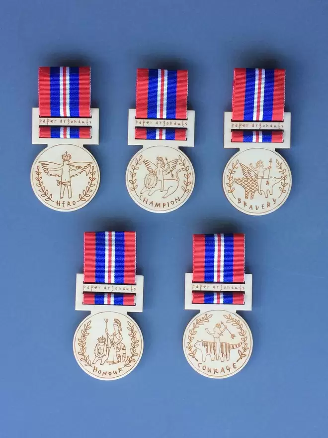 6 medals are shown altogether, the wood is engraved with detailed heroes and champions