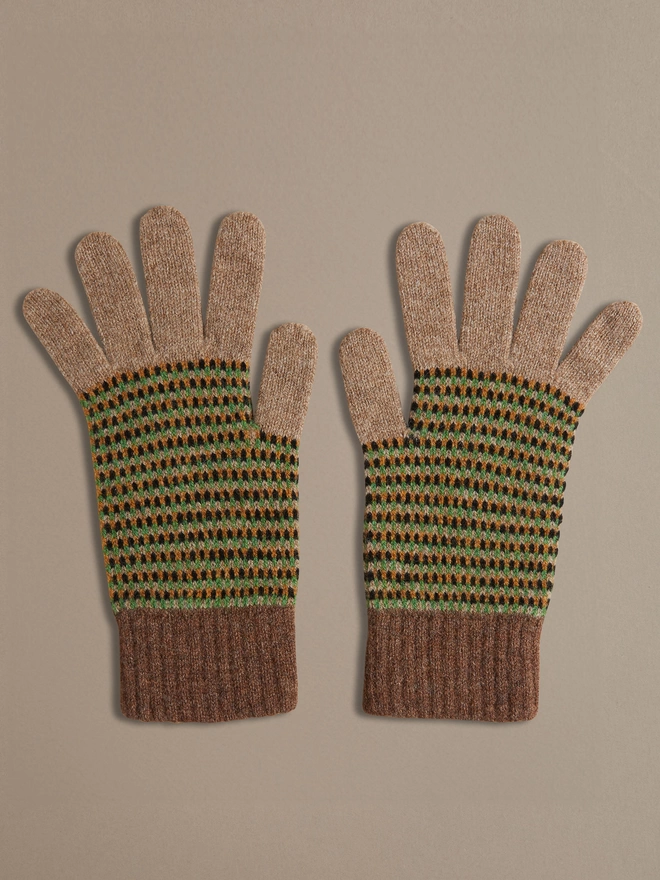 Men's British Made Marl Gloves in Sand & Hazelnut