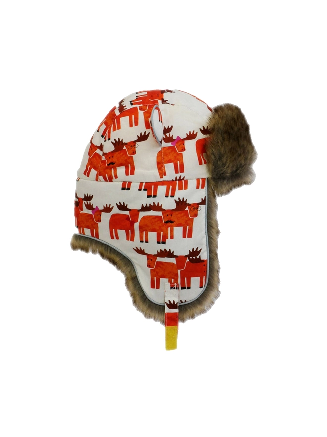 Kids winter trapper hat in moose wave print side