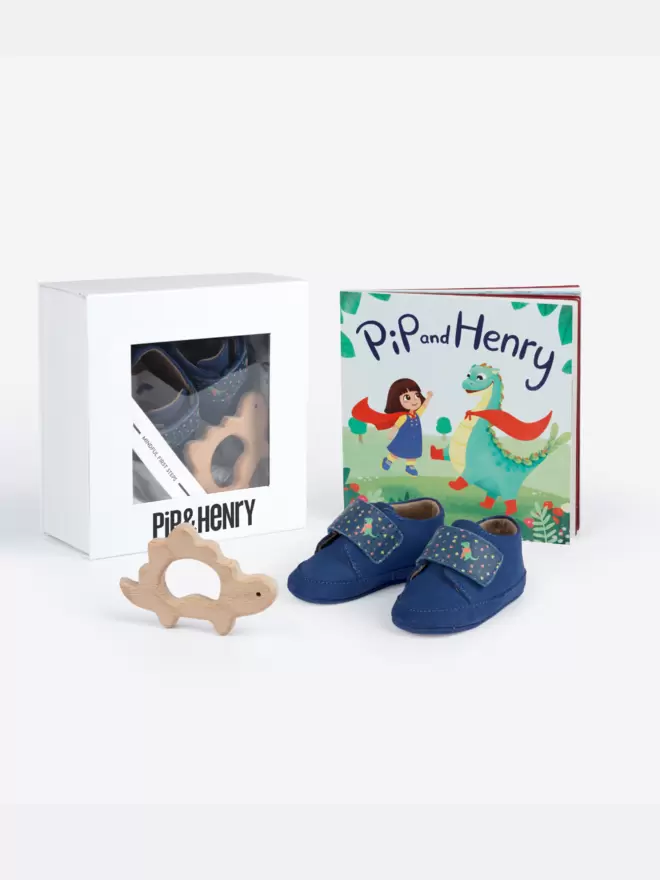 Pip and Henry Sustainable baby booties gift set- navy