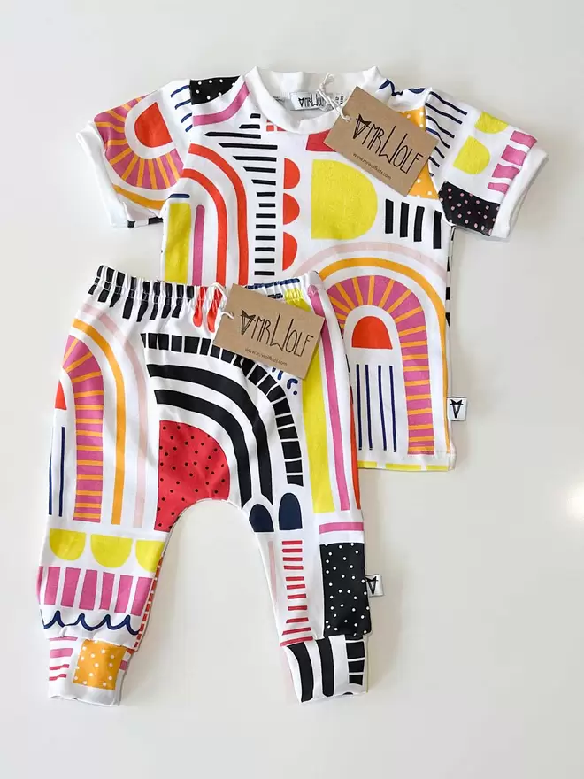 Colour block art printed legging for babies and toddlers